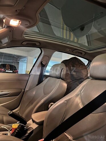 Peugeot  2008, 180,000 km - 1.6 l - Bakı