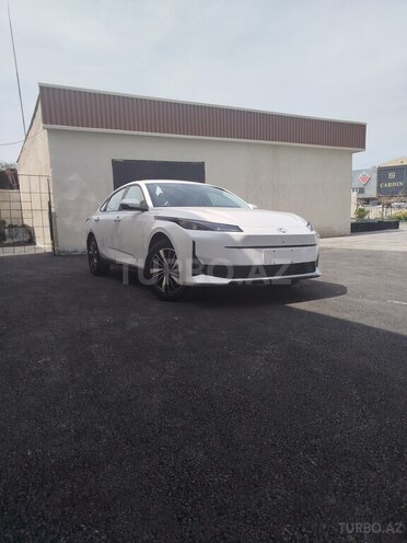 Changan Qiyuan A05 2025, 0 km - 1.5 л - Bakı