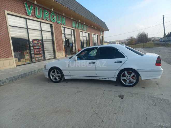 Mercedes C 200 2000, 298,500 km - 2.0 л - Qazax
