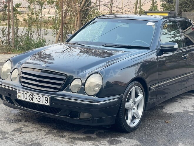 Mercedes E 220-8