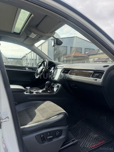 Volkswagen Touareg 2012, 175,000 km - 3.6 л - Bakı