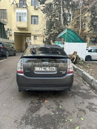 Toyota Prius 2009, 300,000 km - 1.5 л - Bakı