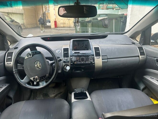 Toyota Prius 2009, 300,000 km - 1.5 л - Bakı