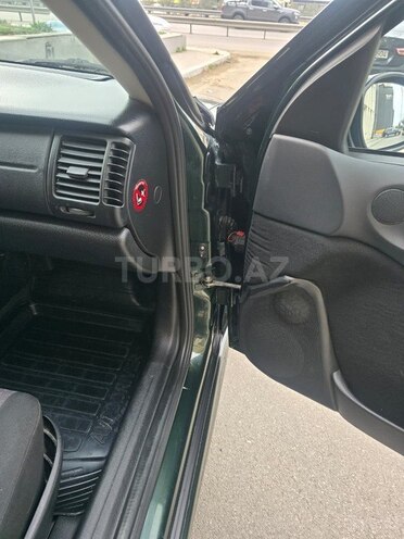 Opel Vectra 2001, 380,000 km - 1.6 л - Bakı