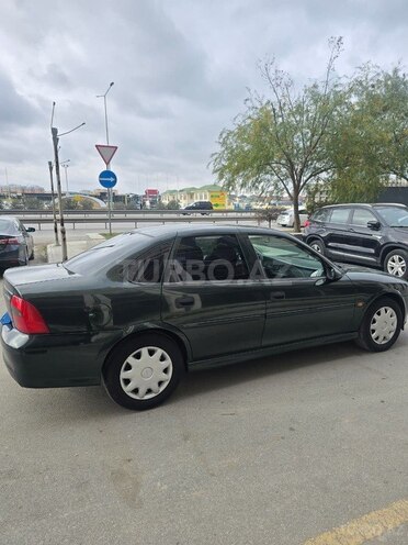 Opel Vectra 2001, 380,000 km - 1.6 л - Bakı