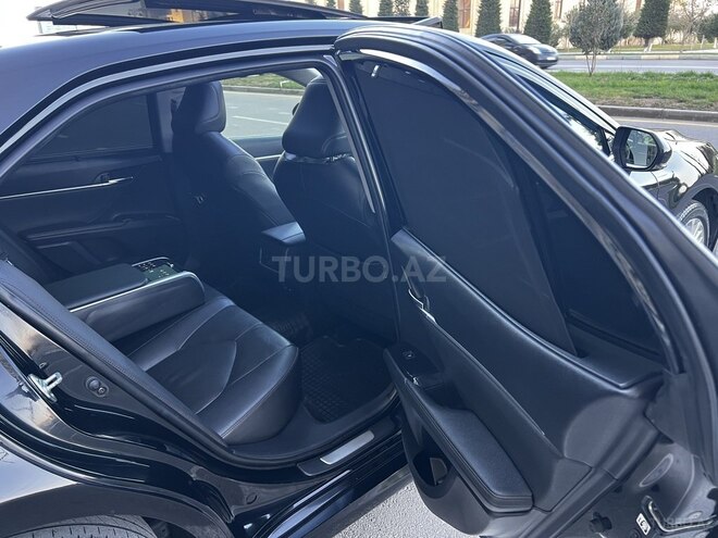 Toyota Camry-18