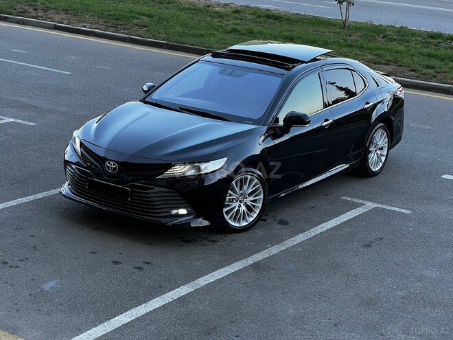 Toyota Camry-1