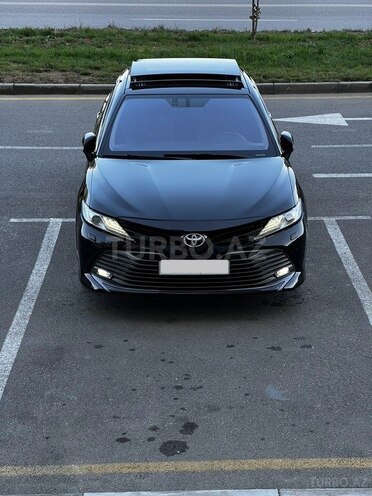 Toyota Camry-11