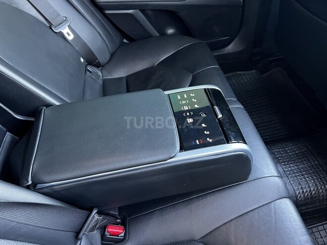 Toyota Camry-14