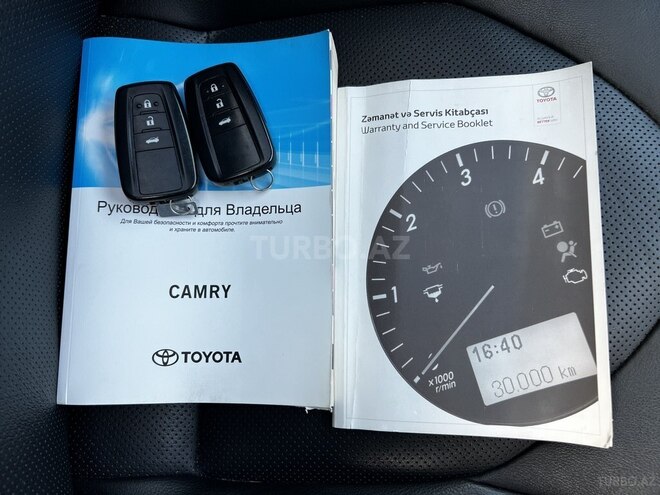 Toyota Camry-21