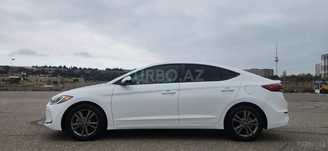 Hyundai Elantra 2018, 101,000 km - 2.0 л - Bakı