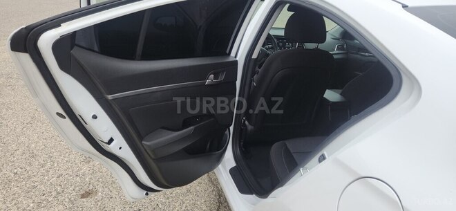 Hyundai Elantra 2018, 101,000 km - 2.0 л - Bakı