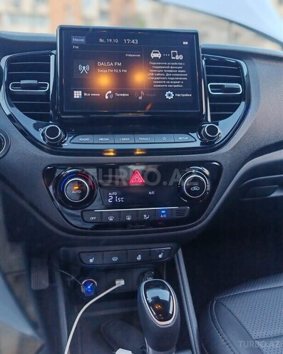 Hyundai Accent 2022, 32,100 km - 1.6 l - Bakı