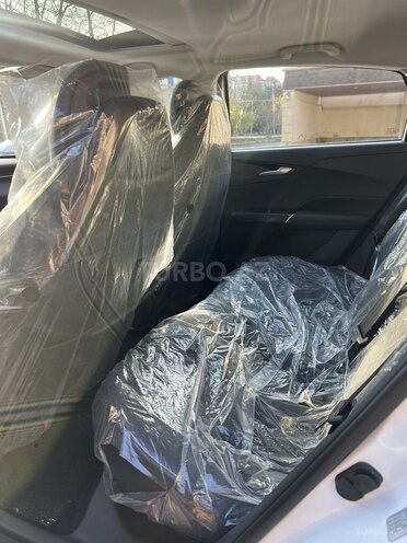 Changan Qiyuan A05 2025, 0 km - 1.5 л - Bakı