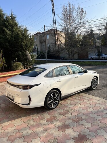Changan Qiyuan A05 2025, 0 km - 1.5 л - Bakı