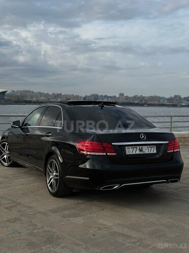 Mercedes E 250 4MATIC 2014, 263,000 km - 2.1 л - Bakı
