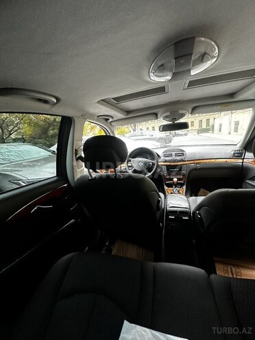 Mercedes E 240 2003, 420,856 km - 2.6 l - Bakı