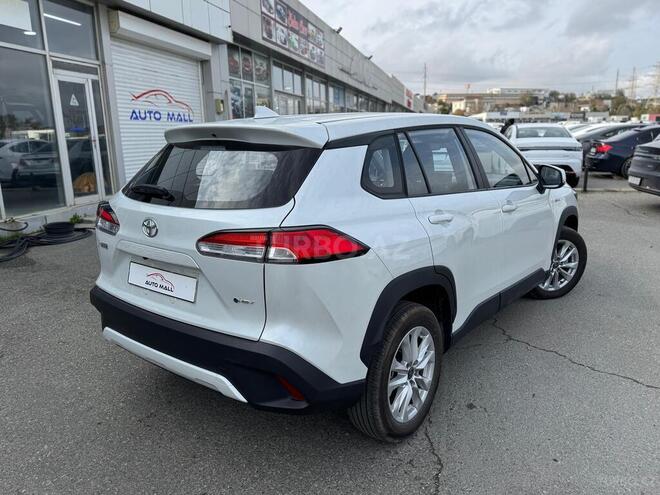 Toyota Corolla Cross-8