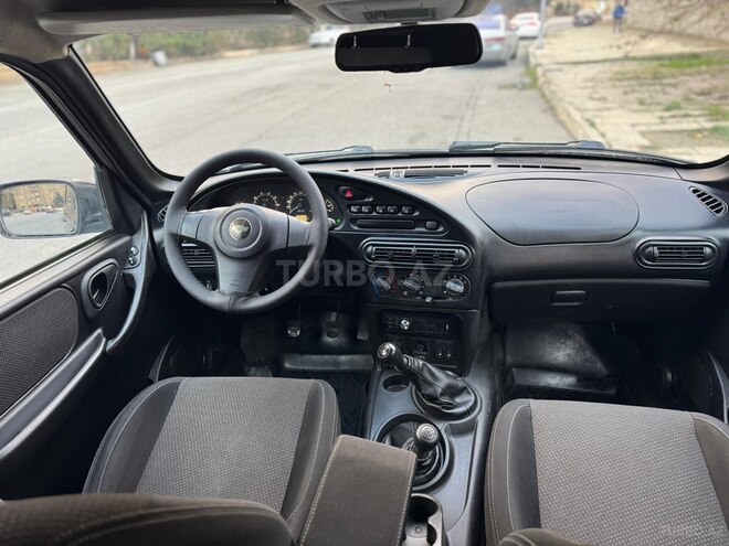 Chevrolet Niva 2018, 170,000 km - 1.7 l - Bakı