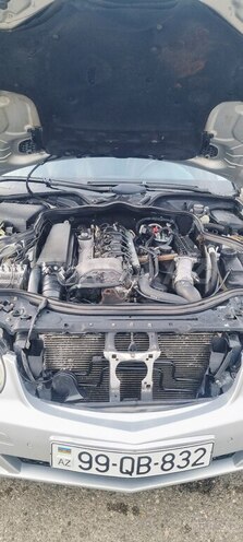 Mercedes E 270 2002, 450,000 km - 2.7 l - Bakı