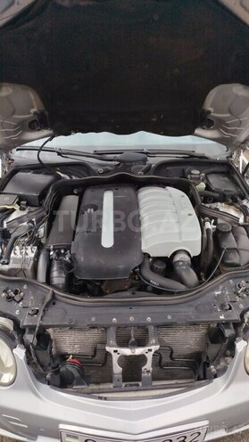 Mercedes E 270 2002, 450,000 km - 2.7 l - Bakı