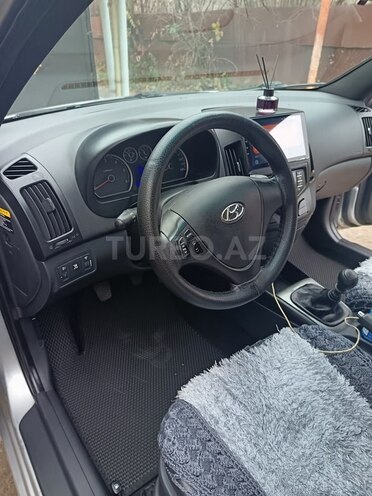 Hyundai i30 2009, 330,000 km - 1.6 л - Qəbələ