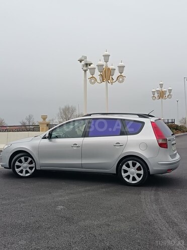 Hyundai i30 2009, 330,000 km - 1.6 л - Qəbələ