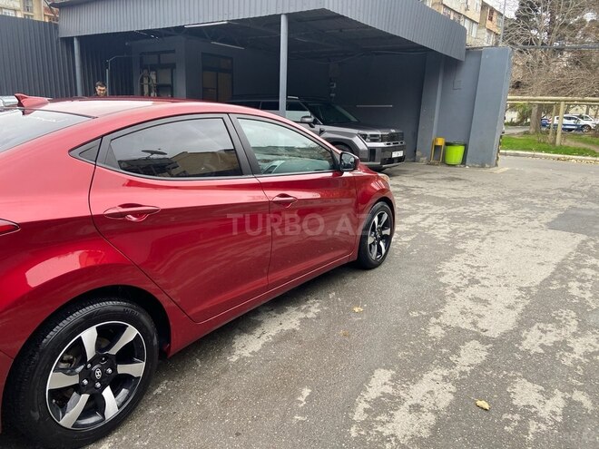 Hyundai Elantra 2015, 202,777 km - 1.8 l - Bakı