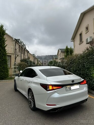 Lexus ES 300h 2020, 65,000 km - 2.5 л - Bakı