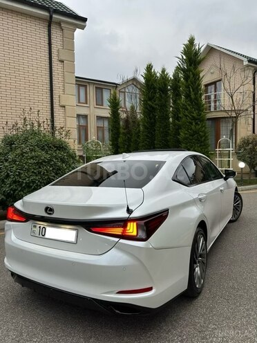 Lexus ES 300h 2020, 65,000 km - 2.5 л - Bakı