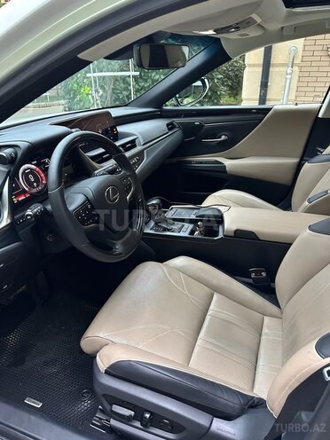 Lexus ES 300h 2020, 65,000 km - 2.5 л - Bakı
