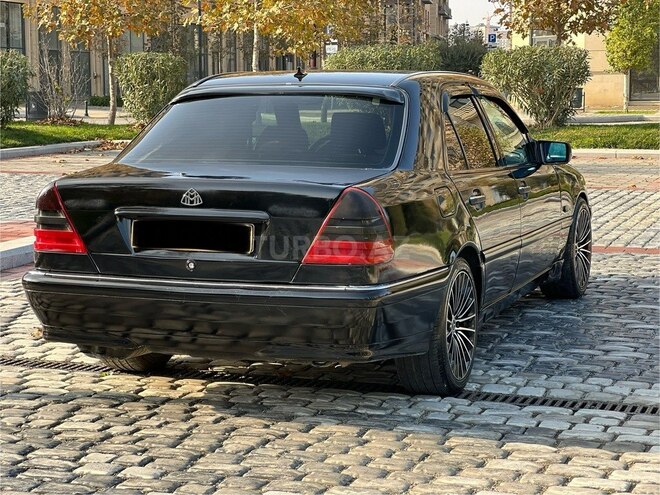 Mercedes C 240 1998, 398,000 km - 2.4 л - Bakı