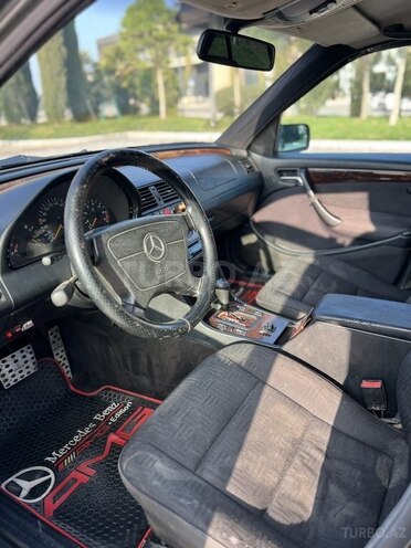 Mercedes C 240 1998, 398,000 km - 2.4 л - Bakı