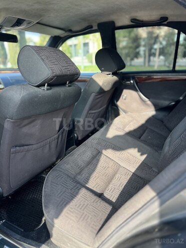 Mercedes C 240 1998, 398,000 km - 2.4 л - Bakı