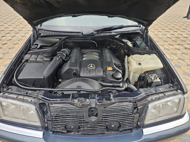 Mercedes C 240 1997, 356,000 km - 2.4 l - Bakı