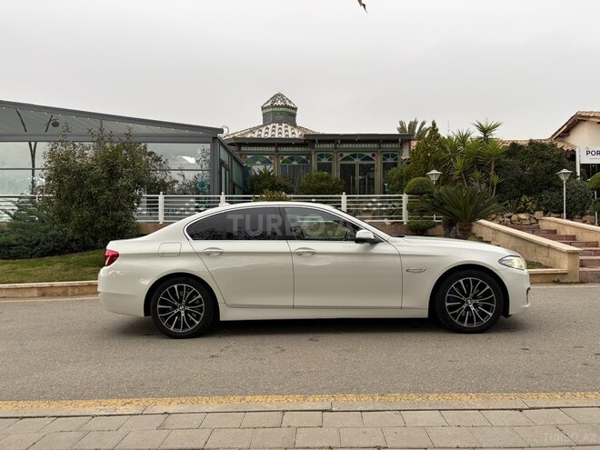 BMW 520 2015, 286,400 km - 2.0 l - Bakı