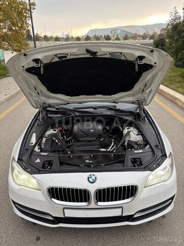 BMW 520 2015, 286,400 km - 2.0 l - Bakı