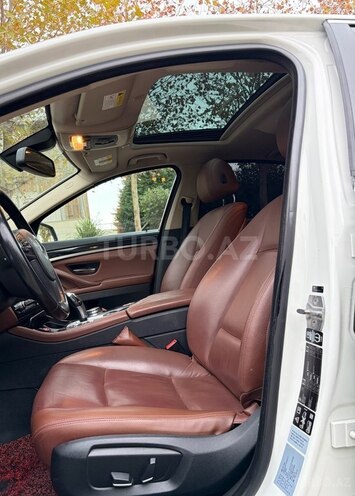 BMW 520 2015, 286,400 km - 2.0 l - Bakı