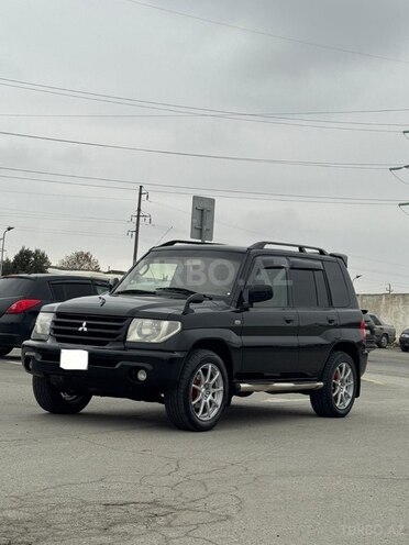Mitsubishi Pajero io 2002, 302,212 km - 2.0 l - Gəncə