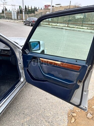 Mercedes 220 E 1994, 321,123 km - 2.2 l - Bakı