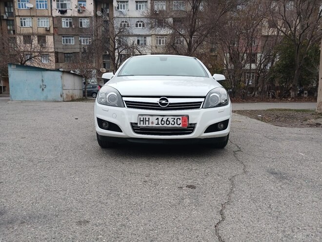 Opel Astra 2009, 235,000 km - 1.4 l - Sumqayıt