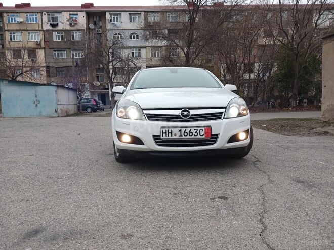 Opel Astra 2009, 235,000 km - 1.4 l - Sumqayıt