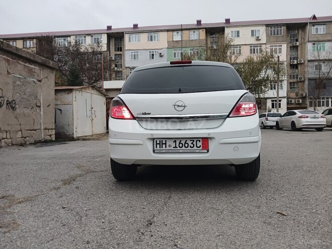 Opel Astra 2009, 235,000 km - 1.4 l - Sumqayıt