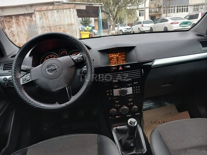Opel Astra 2009, 235,000 km - 1.4 l - Sumqayıt
