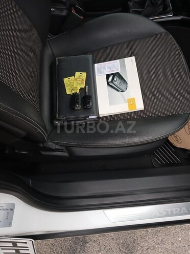 Opel Astra 2009, 235,000 km - 1.4 l - Sumqayıt