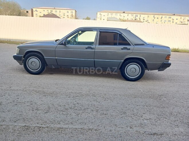 Mercedes 190 1992, 250,000 km - 1.8 l - Bakı
