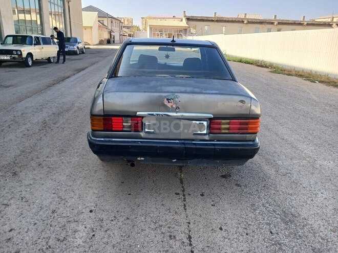Mercedes 190 1992, 250,000 km - 1.8 l - Bakı