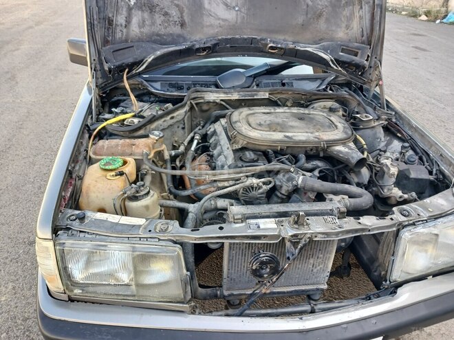 Mercedes 190 1992, 250,000 km - 1.8 l - Bakı