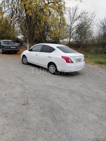 Nissan Sunny 2013, 290,000 km - 1.5 л - Kürdəmir