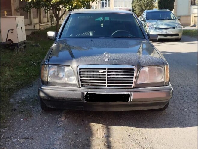 Mercedes E 220 1995, 500,000 km - 2.2 l - Gəncə